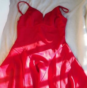 Nasty Gal Red Marilyn ❤️